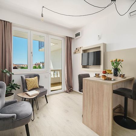 Apartment Remy Водице Екстериор снимка