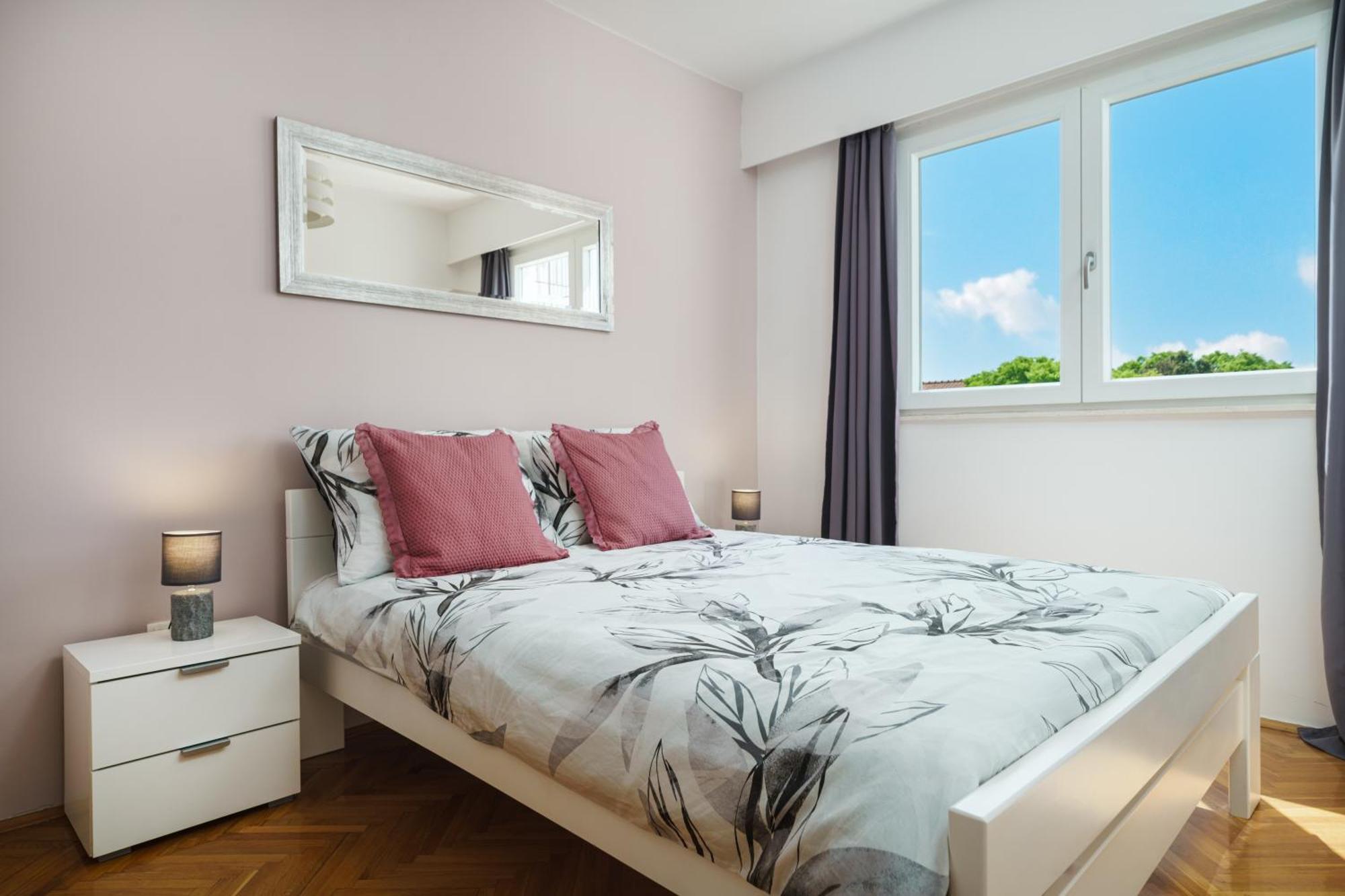 Apartment Remy Водице Екстериор снимка