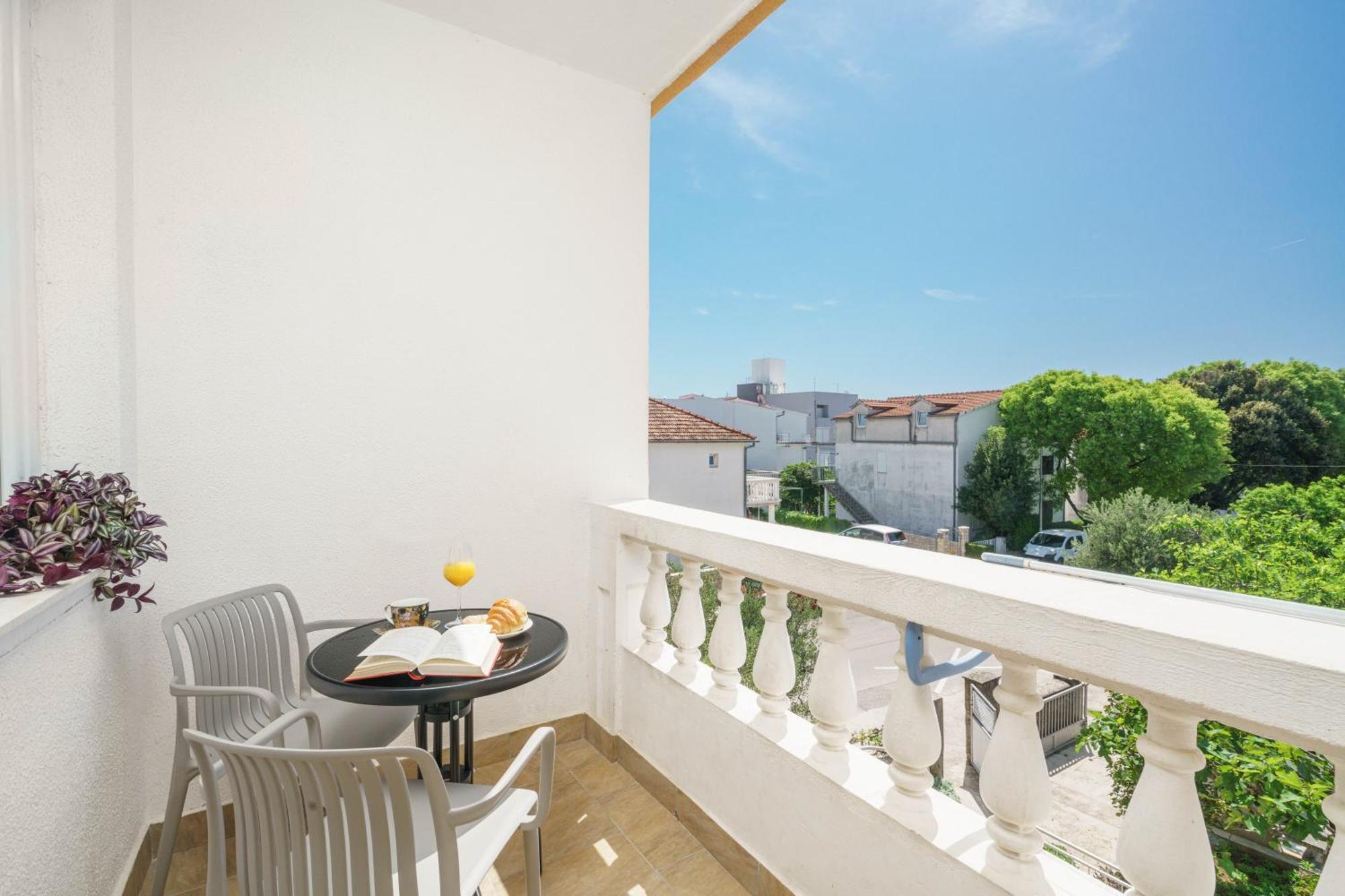 Apartment Remy Водице Екстериор снимка